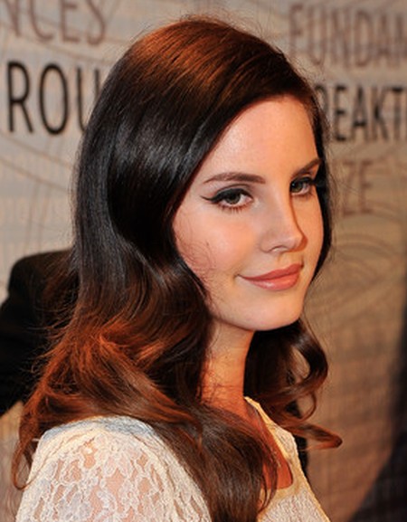 Could this be the case with Lana Del Rey plastic surgery?